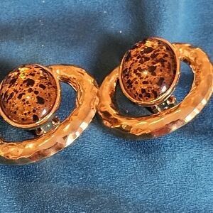 Gold-Tone Brown Speckled Clip-On Earrings
